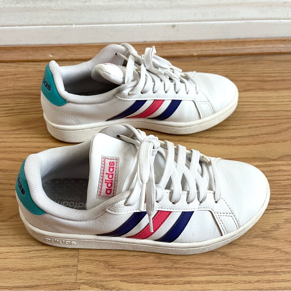 White Adidas Cloudfoam Purple/Pink Stripe Shoes - Size 6